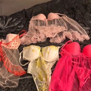 4 piece lingerie lot